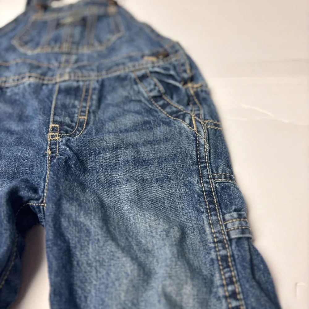 Denim Bib Overalls OshKosh Bgosh Medium Wash Blue‎ Carpenter Style 18M Spring